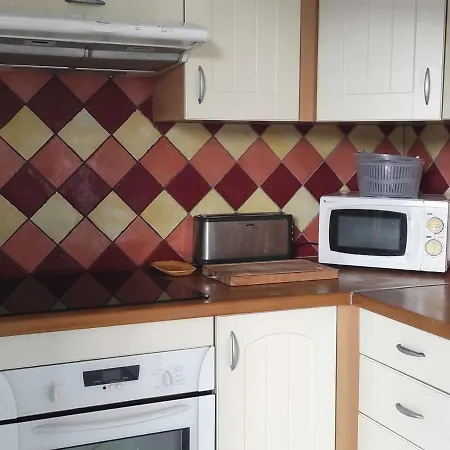 Apartment Cosy Avec Parking, Plein Sud - 3 Pieces, 7 Rue Jean Calvet - Fr-1-580-84 *