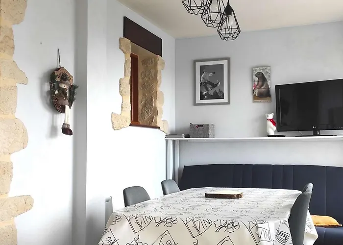 3 Pieces Confortable Avec Parking A Font-romeu - Fr-1-580-84 Apartment